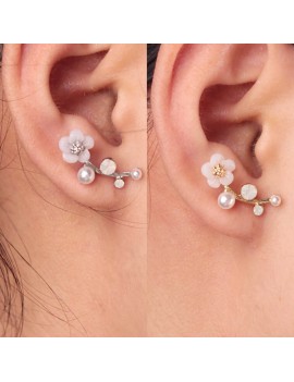 1 Pair Fashion Elegant Crystal Rhinestone Leave Pearl Ear Stud Earrings Women's Lady Fashion Jewelry Gift